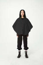 Load image into Gallery viewer, Gummy Black - Capehood - Cape with Backpack Waterproof
