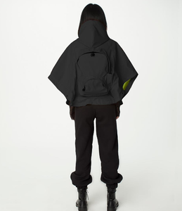 Gummy Black - Capehood - Cape with Backpack Waterproof